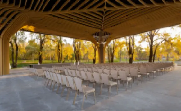 阿拉木圖阿拉套瑞士療養度假酒店