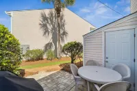 Woodland Shores by Panhandle Getaways Hotels in Miramar Beach