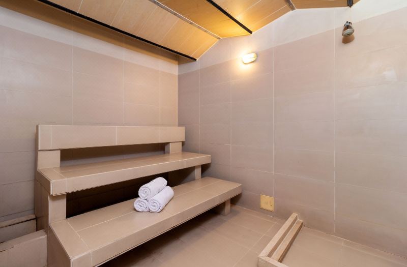 Madisson Inn Hotel Luxury by GEH Suites photo 2