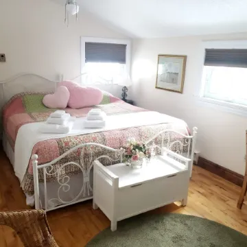 Rising Spirit Bed & Breakfast