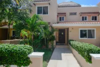 Villas Picalu Lodge Hotels in Puerto Aventuras