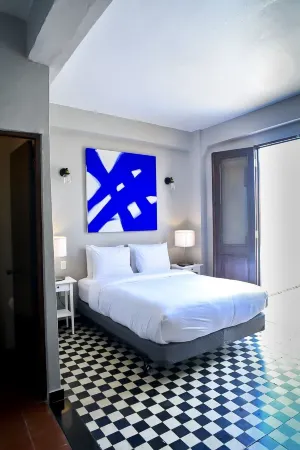 El Colonial Open Bar Adults Only