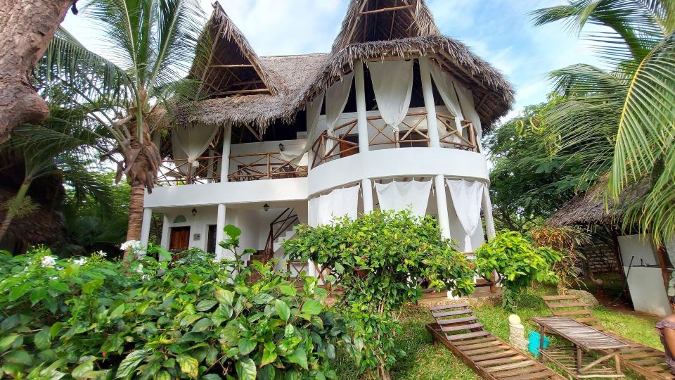 Marine Holiday House