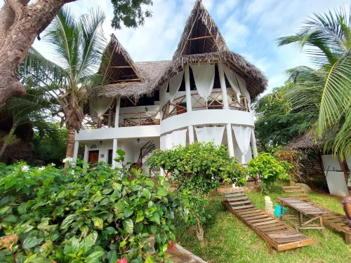 Marine Holiday House - Bintang 3