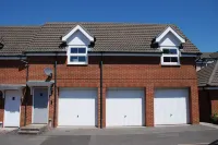 Coach House Hotels near Southampton Airport Parkway Railway Station