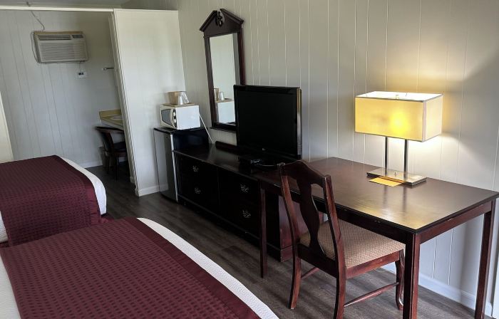 Colonial Inn Franklin
