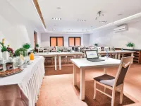 Kompleks Beskid z Basenem I Stokiem Narciarskim - Blisko Babiej Góry Hotels in Nowy Targ County