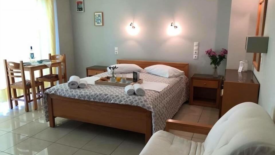 Leonidas Rooms