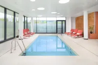 Hyatt House Paris Charles de Gaulle Airport - piscina