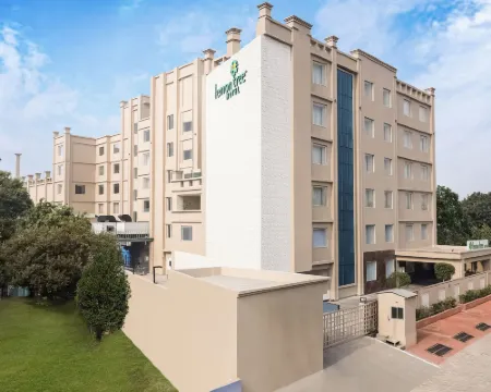 Lemon Tree Hotel, Aligarh Hotels in Aligarh