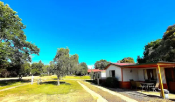 Mansfield Lakeside Caravan Park