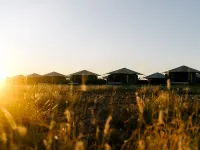 Mitchell Grass Retreat Hotels in Longreach