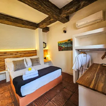 Casa Be Getsemaní Hotels near Church of Santo Domingo