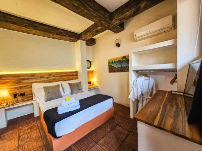 Casa Be Getsemaní Hotels near Sanctuary of Saint Peter Claver