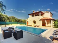 Villa with Pool in the South of Istria - Villaer