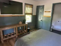 The Inn at the Gate Hotels in Skaneateles