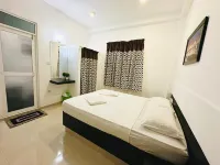 Jungle Fence Hotels in Induruwa