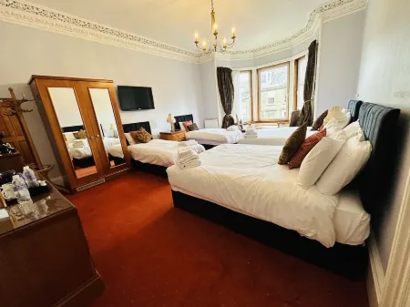 Abbotsford Guest House Отели рядом с достопримечательностью «Edinburgh Printmakers Workshop & Gallery»