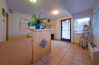 Budget 8 Motel Hotels in John Day