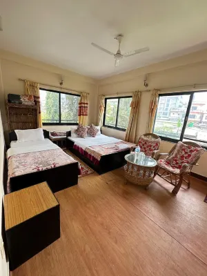 Hotel Cherry Garden