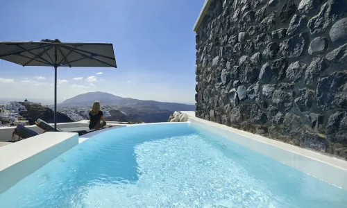Olia Villas & Suites