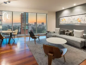 NH Collection Guadalajara Providencia