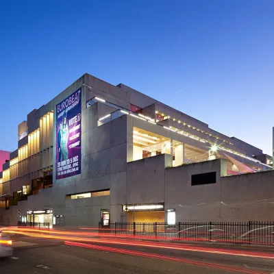 摩根套房酒店 鄰近Koala and River Cruises的酒店