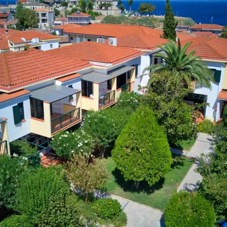 Elia Apartments