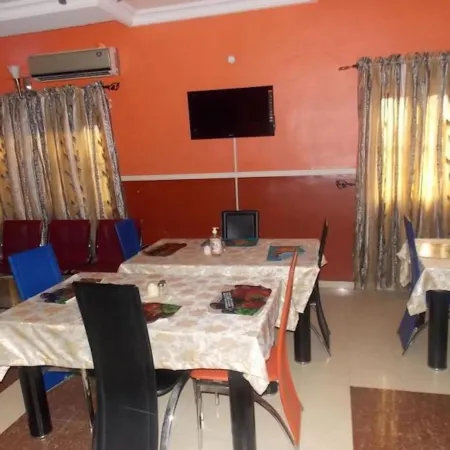 Ivory Place Hotel