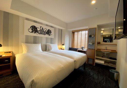 우메다홀릭 호텔