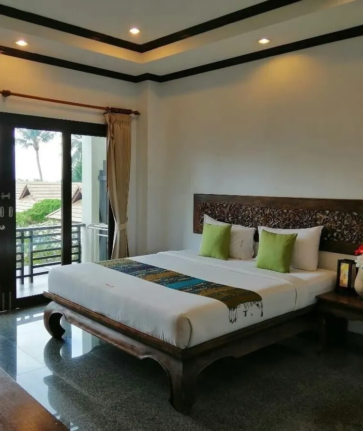 ห้องดีลักซ์ เตียงใหญ่ 1 เตียง