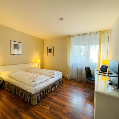 Hotel Moguntia Hotels near Neustadt