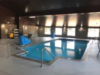 Baymont by Wyndham Bloomington MSP Airport - Pools