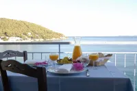 Golden View Отели в г. Порос