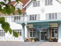 Hotel Fredensborg Store Kro Hotels in Fredensborg
