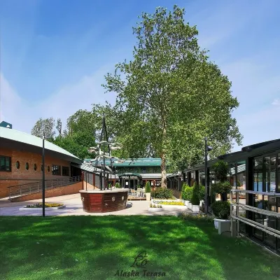 Tourist Resort Ribarsko Ostrvo โรงแรมใน