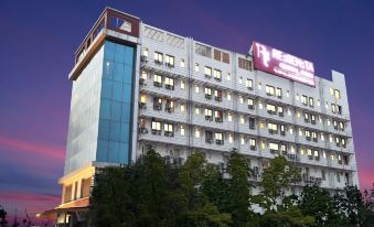 Regenta Central Noida