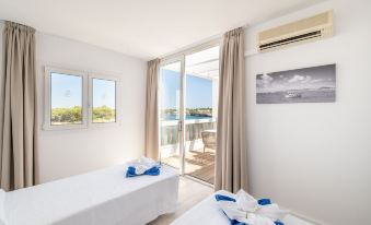 Orange Colom - Seaside Apartments