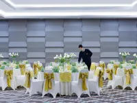 Hotel Santika Kelapa Gading Hotels near La Piazza