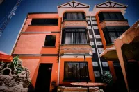 Las Tholas Hotel Hotel dekat Bandara Uyuni