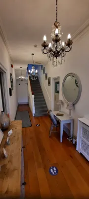 Colebrook Guest House - parcheggio