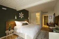 NEA Resort & People Hotels in Elon