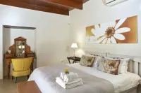 Yellow Aloe Hotels in Clanwilliam
