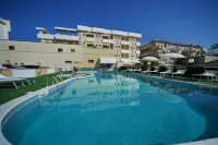 Park Hotel Serena - Uima-altaat