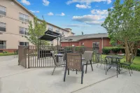 The Landmark Inn Hotels in Spring Lake