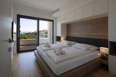 Modena Maris Apartments Các khách sạn ở Ika
