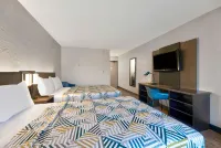 Motel 6 Oak Creek, WI