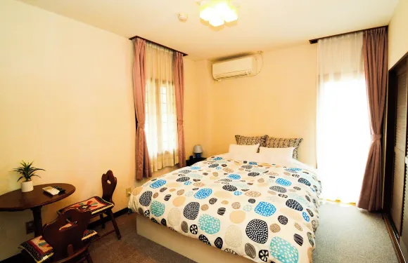 貝拉維西浦旅館