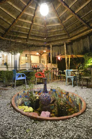 Villa les Palmes Отели рядом с достопримечательностью «Avenue Habib Bourguiba»