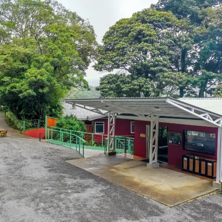 Cloud Forest Lodge